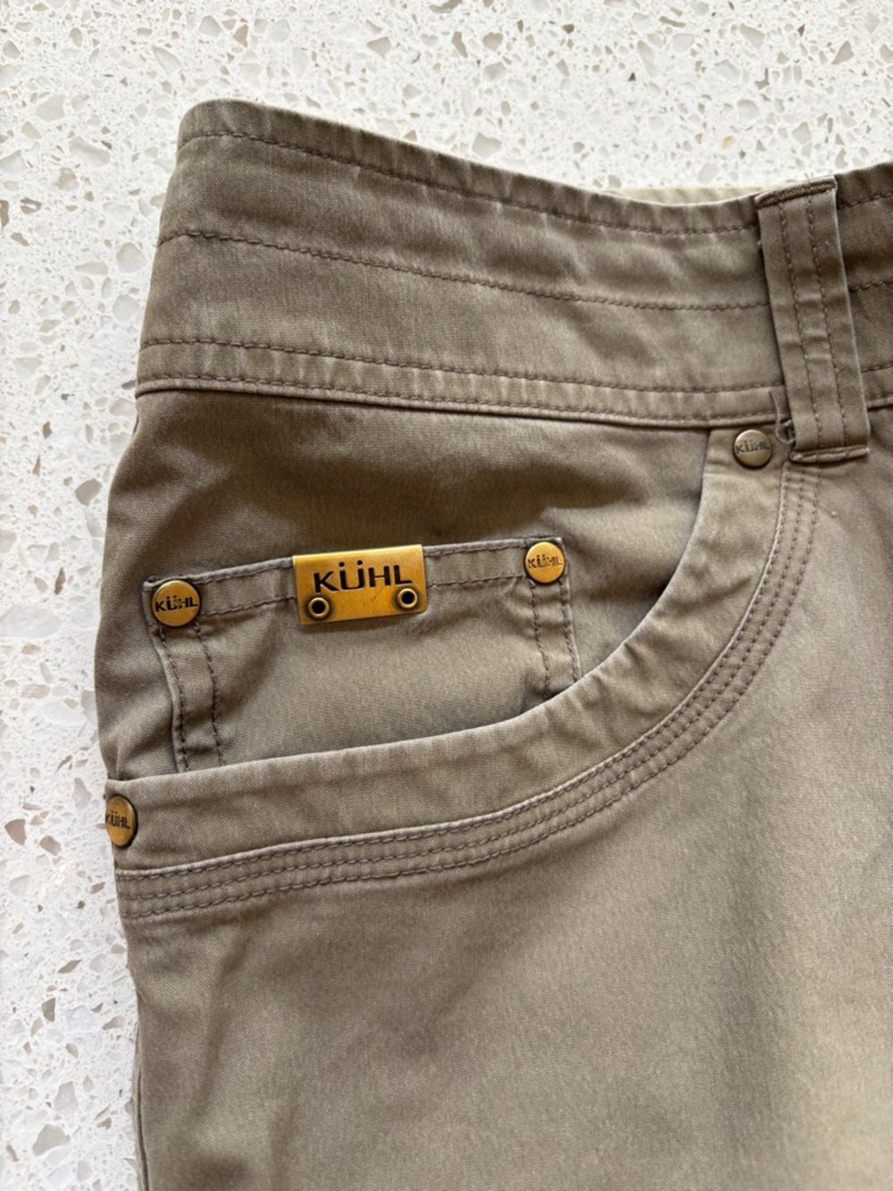 Men's 38 x 34 Olive Green Casual Pants - Picture 2 of 11